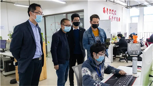 武汉新华电脑学校