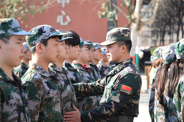 武汉新华电脑学校