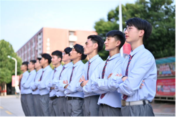 武汉新华电脑学校