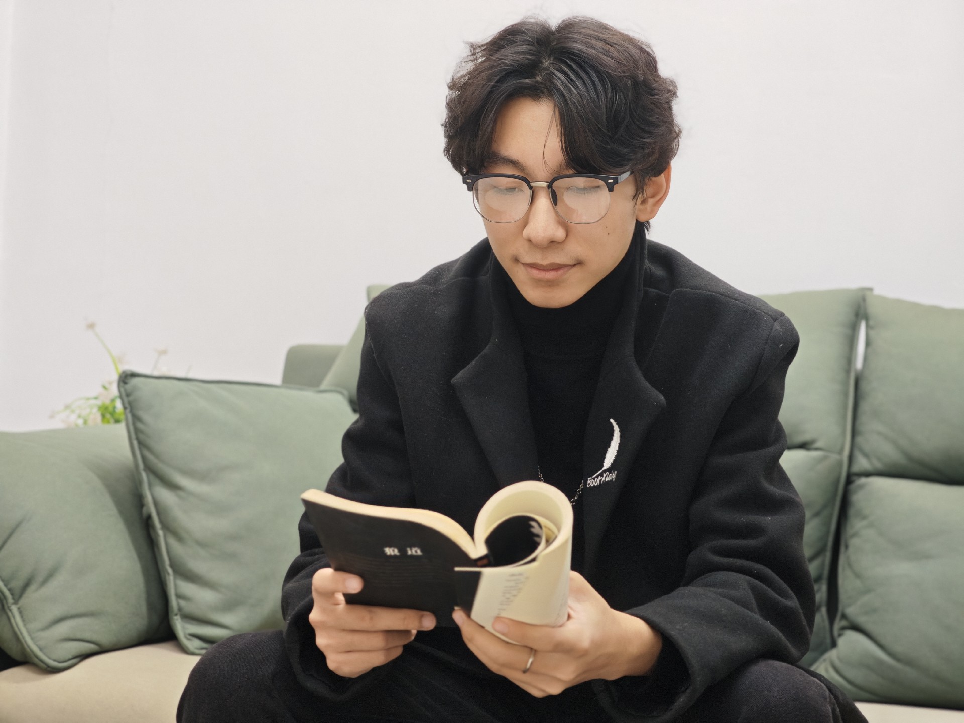 【毕业生故事】 刘恩灏：从新华学子到豪宅深化设计师！