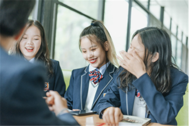 武汉新华电脑学校