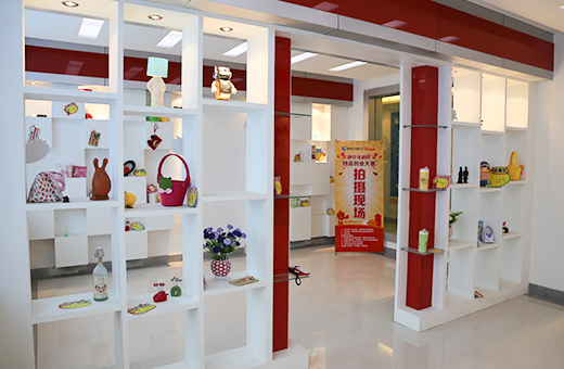 �Ա���ҵ԰��Ʒչʾ��