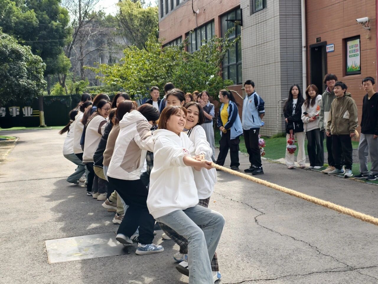 1762330039687551.jpg 微信图片_2025-10-29_173721_269.jpg