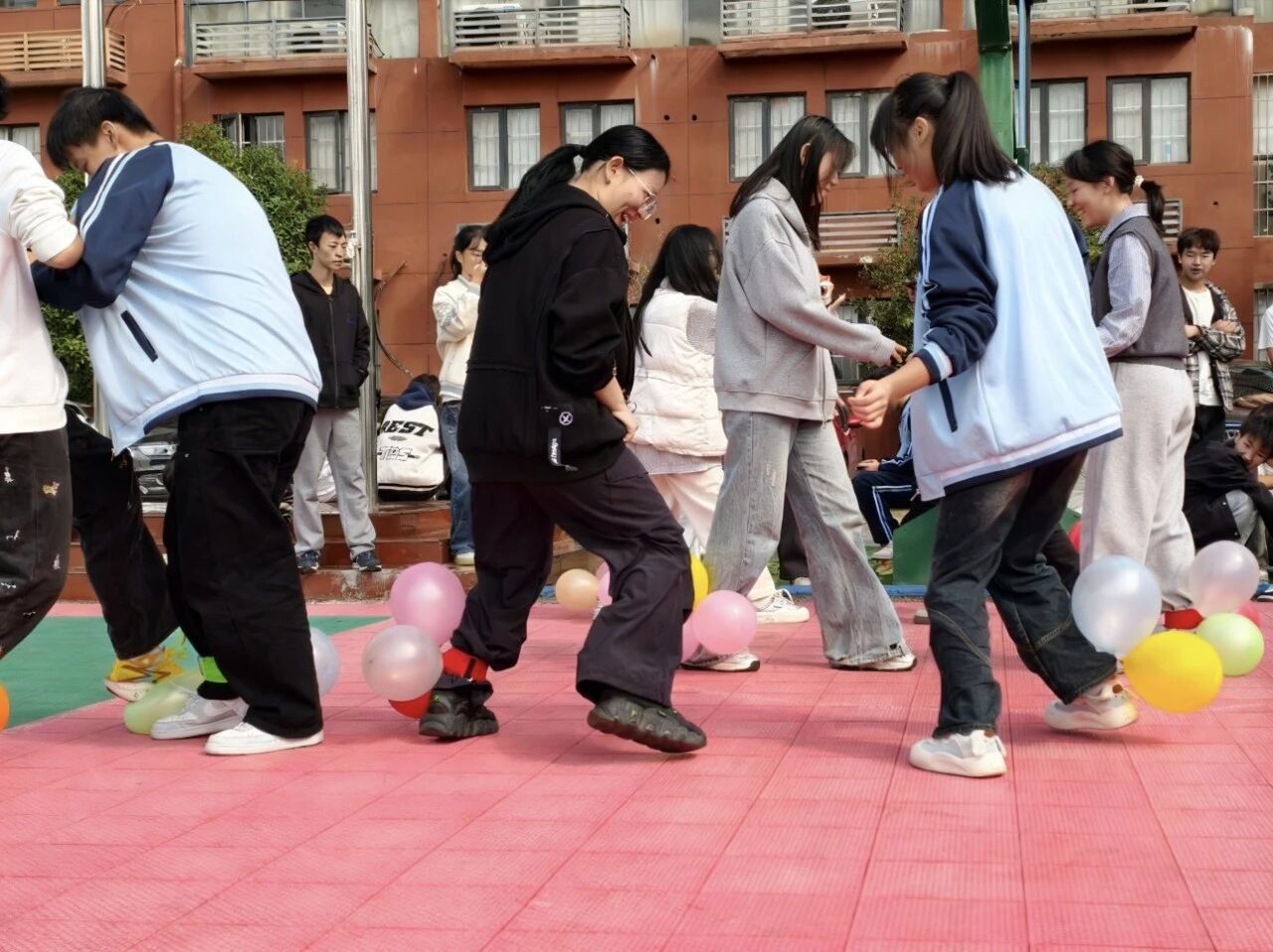 1762330071165760.jpg 微信图片_2025-10-29_173730_597.jpg