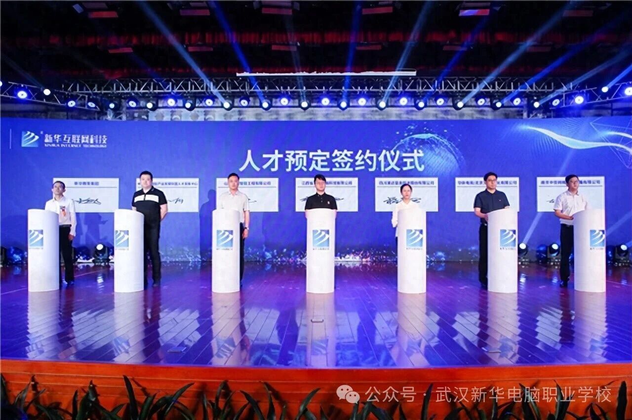 1771839352210329.jpg f2e57a3ddbfd8f52f1a91253426ae309.jpg